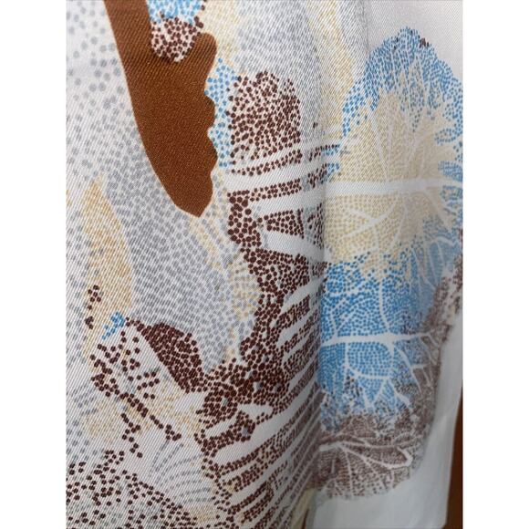 Vintage 1960s/1970s Sally Gee Scarf Hand Rolled Japan 26 Inch Square - Picture 7 of 7